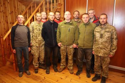     Звільнені з полону прикордонники перебувають у важкому стані    