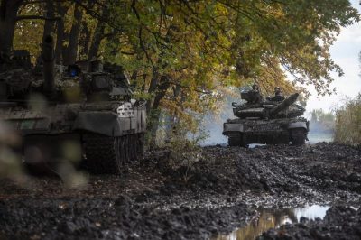     ЗСУ значно просунулися в районі Бахмута, але найгарячішою точкою буде Соледар - військовий    